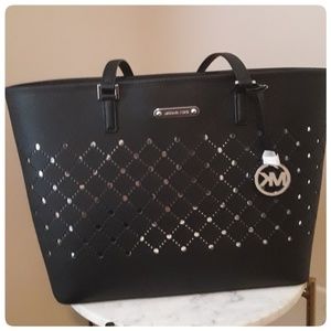 NWT Michael Kors Violet Black Large Carryall